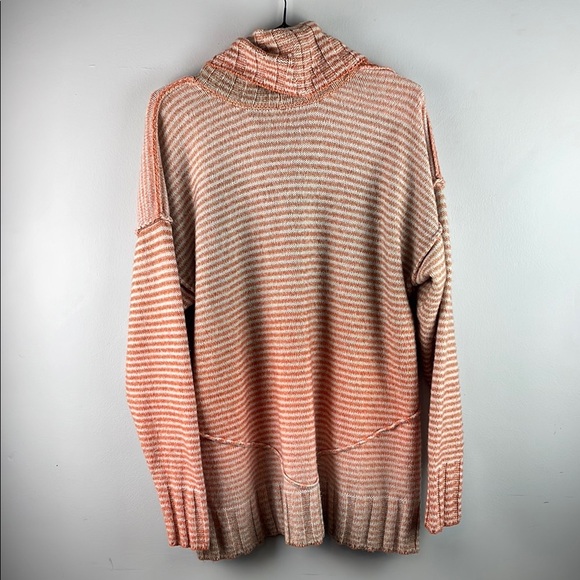 Cabi striped tunic sweater Size L - Picture 6 of 6